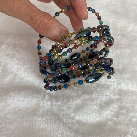 Beaded bracelet - Picture 12 of 15